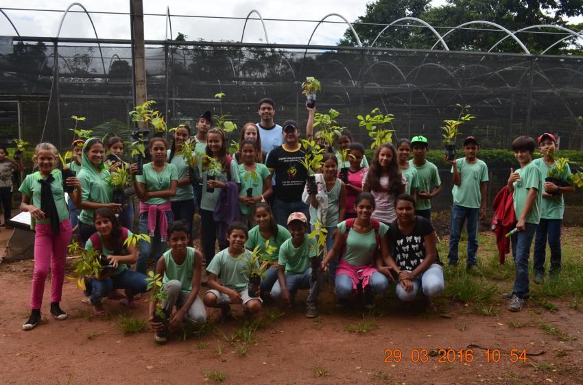 Ação: Aula prática com alunos da Escola Municipal Padre Geraldo