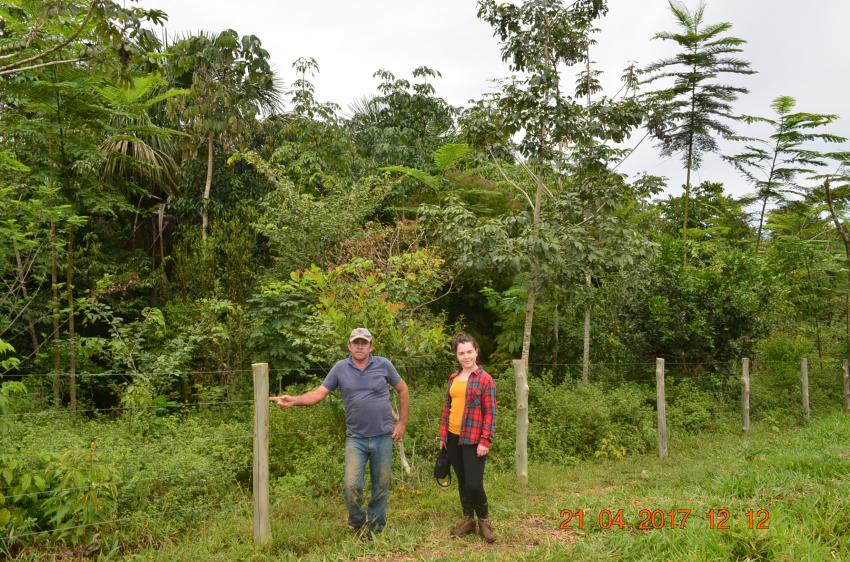 Ação: Projeto Nascentes do Buriti recebe visita da doutoranda  Marion Daugeard 